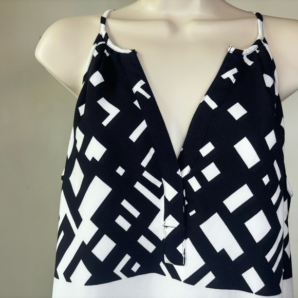 Skies Are Blue Shift Dress Size Medium - Picture 5 of 9